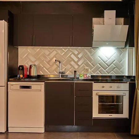 شقة Private Building 8br @ Taksim اسطنبول