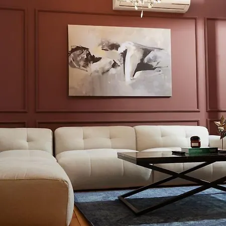 Private Building 8br @ Taksim * اسطنبول